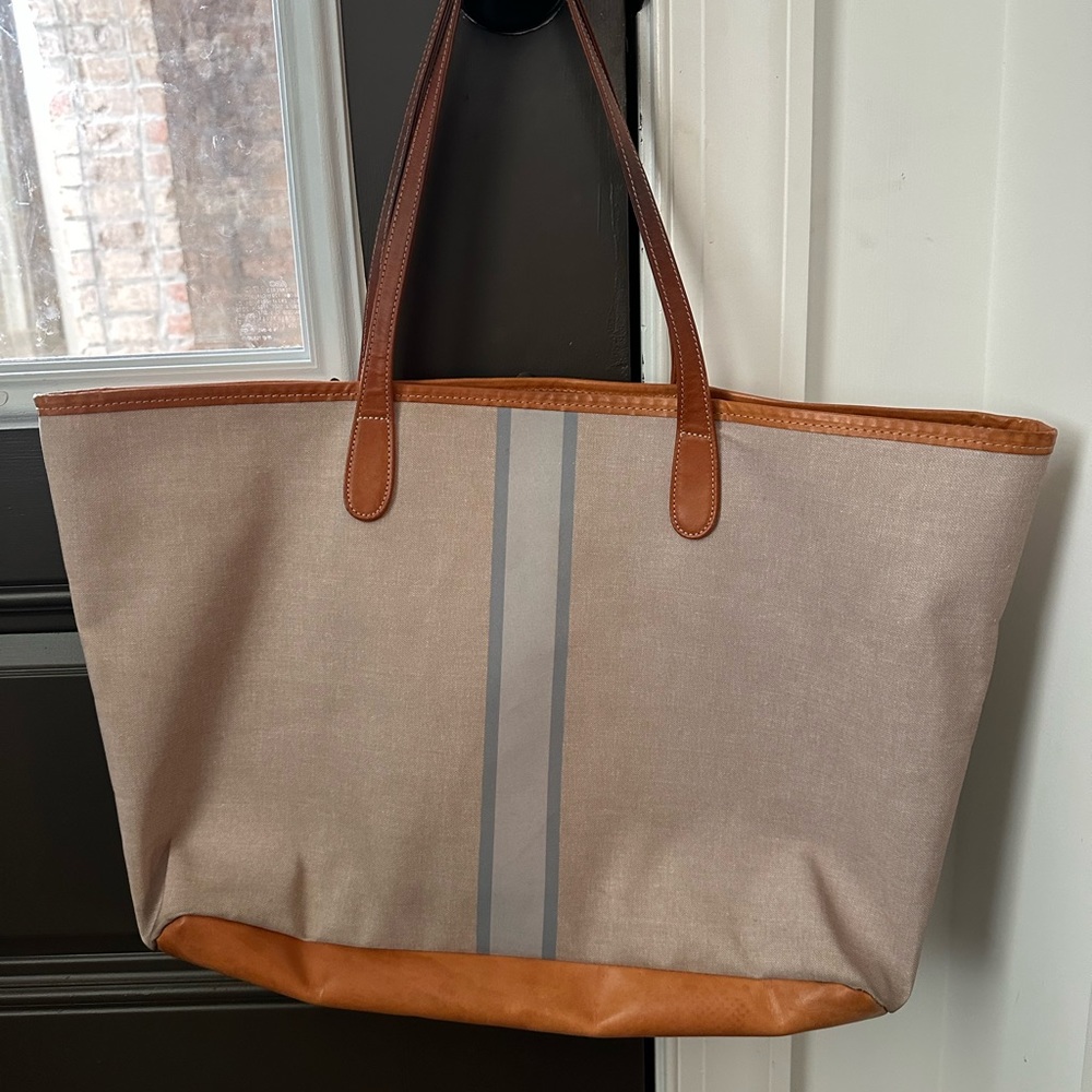 Barrington Gifts neutral St Anne tote bag